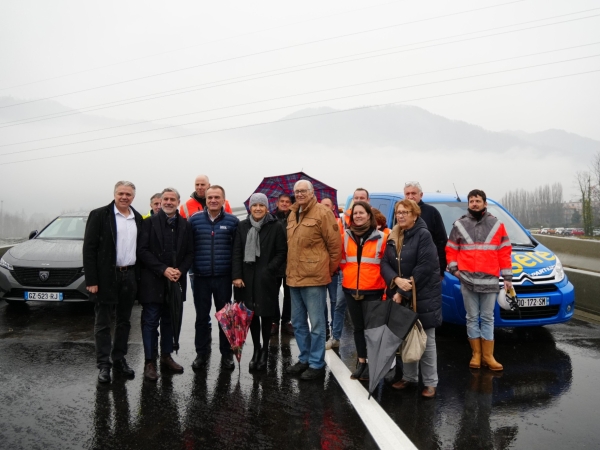 Un pont-route pour enjamber le passage à niveau de Brignoud